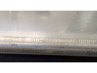 Фара передняя Mitsubishi Pajero / Montero 2000-2006 правая