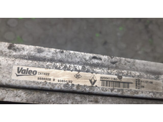 Интеркулер Nissan Primastar 2.0 8200411160