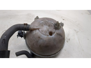 Бачок расширительный  Volkswagen Passat 8 2015-    