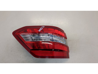 Задний фонарь          