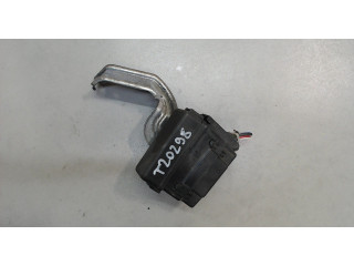 Блок реле Mitsubishi Outlander 2012-2015 2.2