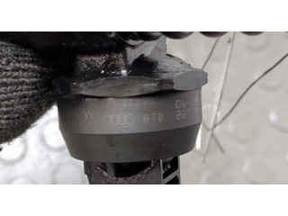 Форсунка топливная Volkswagen Passat 6 2005-2010 038130073AG