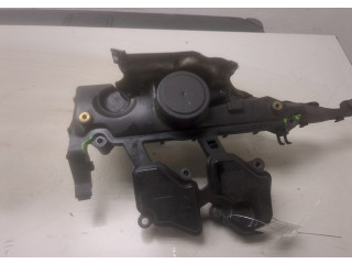 Клапанная крышка двигателя ДВС  Renault Trafic 2001-2014      