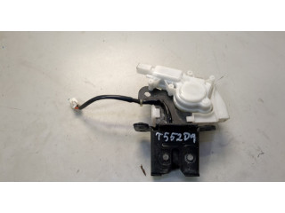 Замок багажника Mazda 3 (BK) 2003-2009