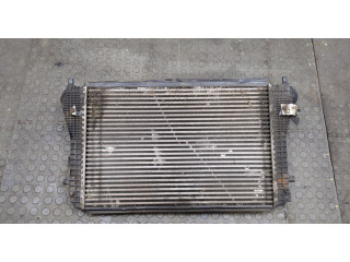 Интеркулер  Volkswagen Golf 5 2003-2009       