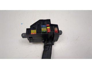 Блок предохранителей Volkswagen Golf 6 2009-2012