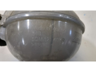 Бачок расширительный Volkswagen Jetta 7 2018-