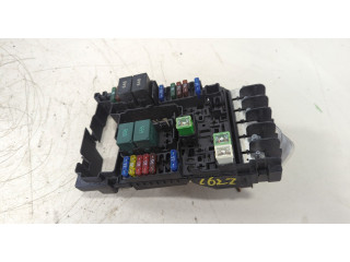 Блок предохранителей Volkswagen Jetta 7 2018-2025 5Q0937125D