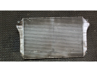 Интеркулер  Toyota Avensis 2 2003-2008 2.0  179400R010    