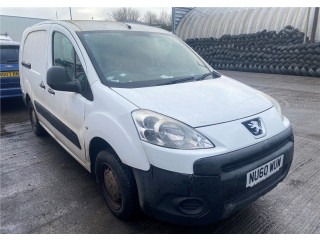 Дисплей бортового компьютера  Peugeot Partner 2008-2012         