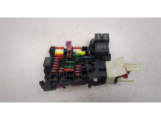 Блок предохранителей Audi Q3 2018-