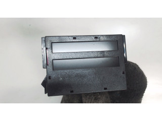 Дисплей бортового компьютера  Audi A4 (B5) 1994-2000 8D0919272         