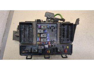 Блок предохранителей  Ford Fusion 2017- USA         