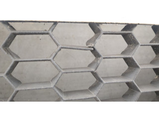 Бампер Volkswagen Scirocco 2008- передний 1K8807217M