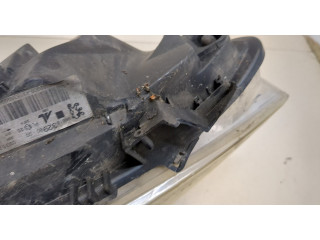 Фара передняя Peugeot 307 правая