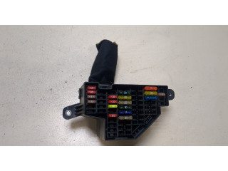 Блок предохранителей  Volkswagen Golf 6 2009-2012           1.6
