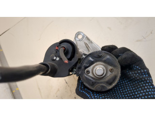 Стартер  Volkswagen Golf 5 2003-2009 1.6  02M911023   