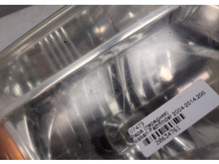 Фара передняя Nissan Pathfinder 2004-2014 правая