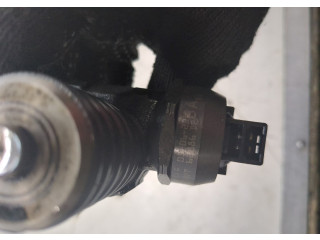 Форсунка топливная Volkswagen Golf Plus 038130073AG