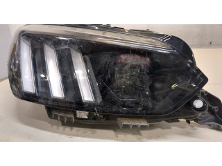 Фара передняя Peugeot 2008 2019-2023 правая