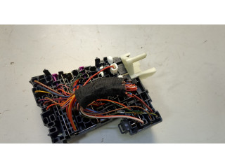 Блок предохранителей Volkswagen Jetta 7 2018-2025 5Q0937615C