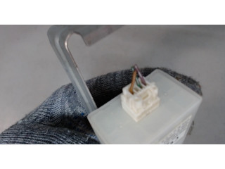 Блок комфорта Nissan Tiida 2004-2010 28595EE300