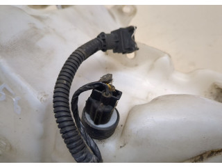 Бачок омывателя  Volvo S40 / V40 1995-2004    