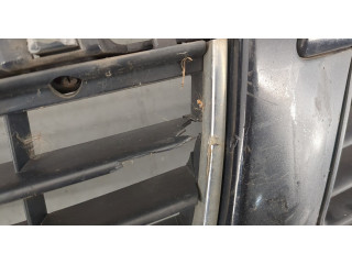 Бампер Volkswagen Jetta 5 2004-2010 передний 1K0807217E