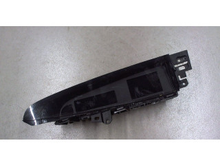 Дисплей бортового компьютера Mazda 3 (BL) 2009-2013