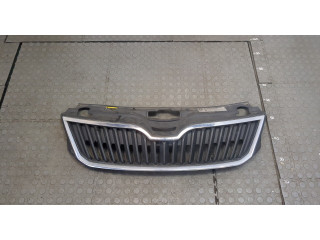 Решетка радиатора  Skoda Rapid          