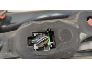 Задний фонарь          