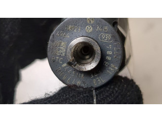 Форсунка топливная  Volkswagen Passat 7 2010-2015 Европа    0445110369     