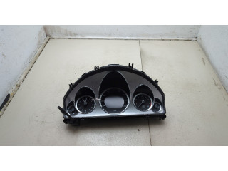 Панель приборов  Mercedes E W212 2009-2016            