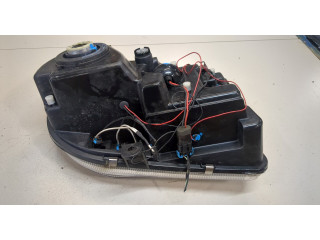 Фара передняя  Chrysler 300C 2004-2011 левая 