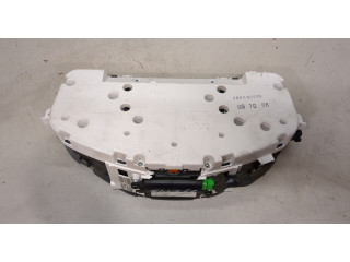 Панель приборов  Volvo C30 2006-2010       30710071     