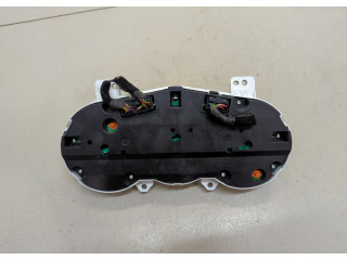 Панель приборов  KIA Venga            