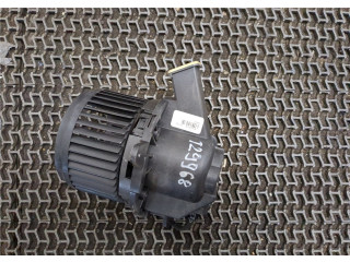 Моторчик печки  Fiat 500L 77366896    77366896   