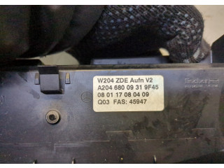 Дисплей бортового компьютера  Mercedes C W204 2007-2013 2046800931         