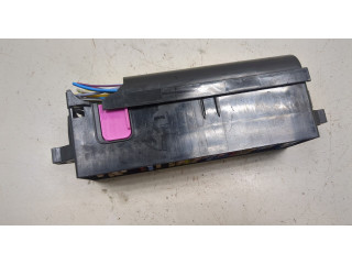 Блок предохранителей Skoda Fabia 2010-2014