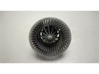 Моторчик печки Skoda Fabia 1999-2007