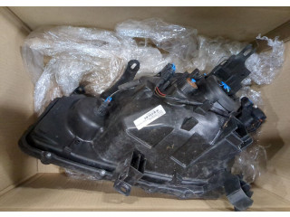 Фара передняя Nissan X-Trail (T31) 2007-2015 правая