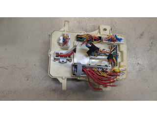 Блок предохранителей KIA Ceed 2007-2012 1.6