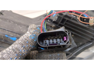 Фара передняя Audi A1 (8X) 2010-2014 левая