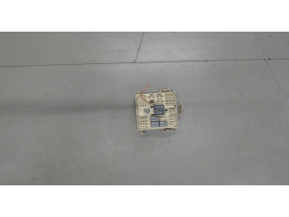 Блок реле Chevrolet Tahoe 1999-2006 1577099601 5.3