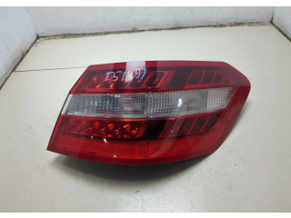 Задний фонарь          