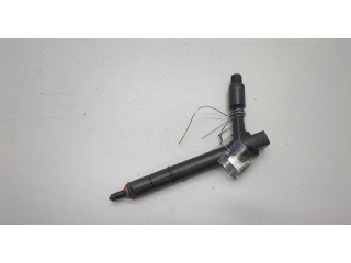 Форсунка топливная  Opel Combo 2001-2011    821153, 98437712     