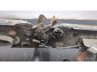 Замок капота  Citroen Berlingo 1997-2002     