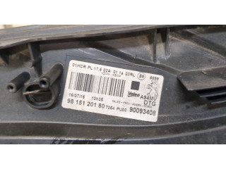 Фара передняя  Peugeot 2008 2013-2019 правая 