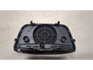 Дисплей бортового компьютера  Mercedes CLS C219 2004-2010        