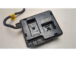 Блок предохранителей  Chevrolet Tahoe 2006-2014         